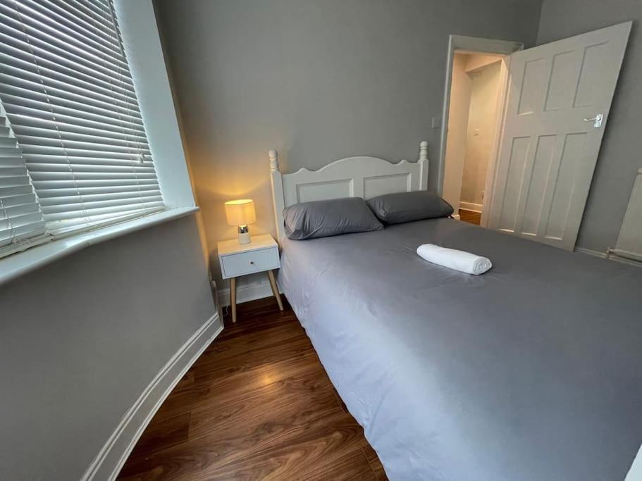 Entire Ground Floor Apartment In Watford Watford  Dış mekan fotoğraf